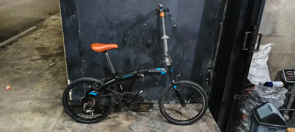 sepeda Genio lipat ukuran 20