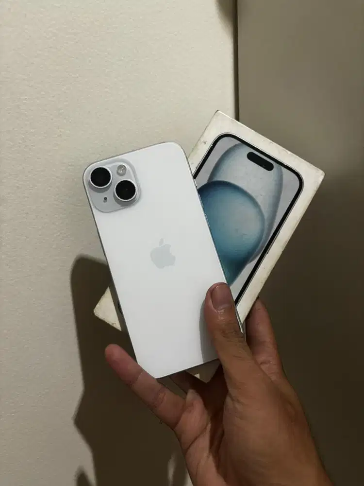 Iphone 15 basic 128 iBox