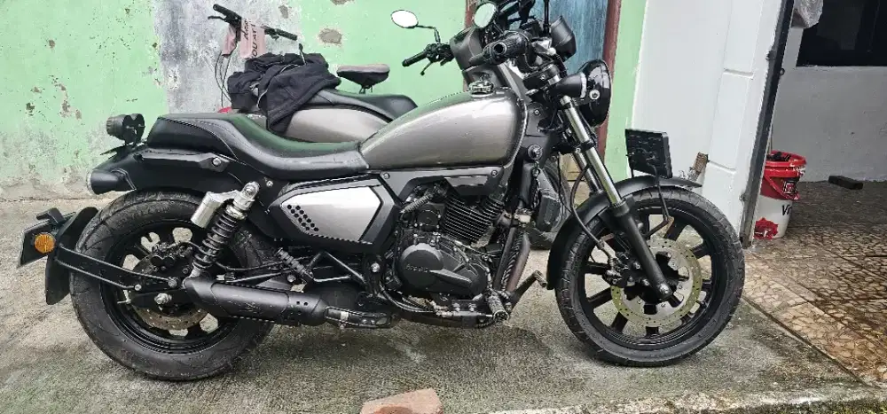 JUAL / BARTER BENELLI EVO 200, KM RENDAH