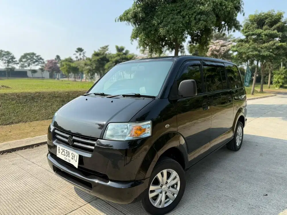 Suzuki APV GE STD Manual 2017 Hitam