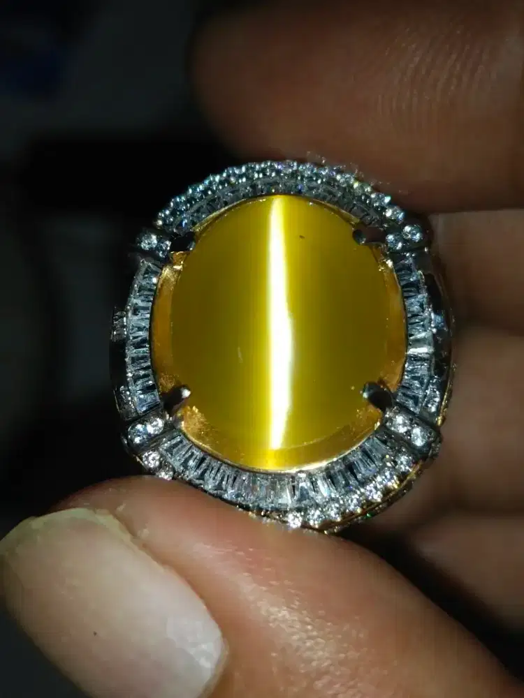 Cincin Natural Cat's Eye Unik Mewah