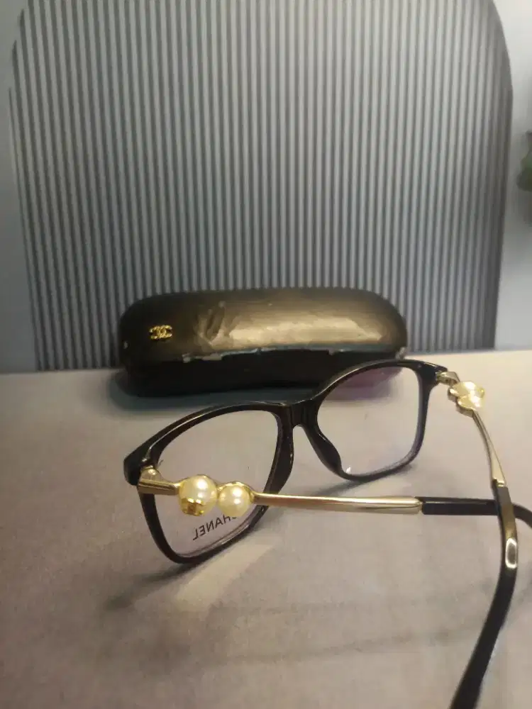 Frame Chanel original
