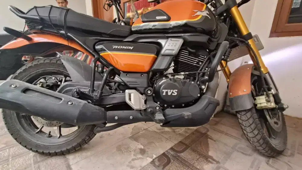 TVS Ronin 225 cc