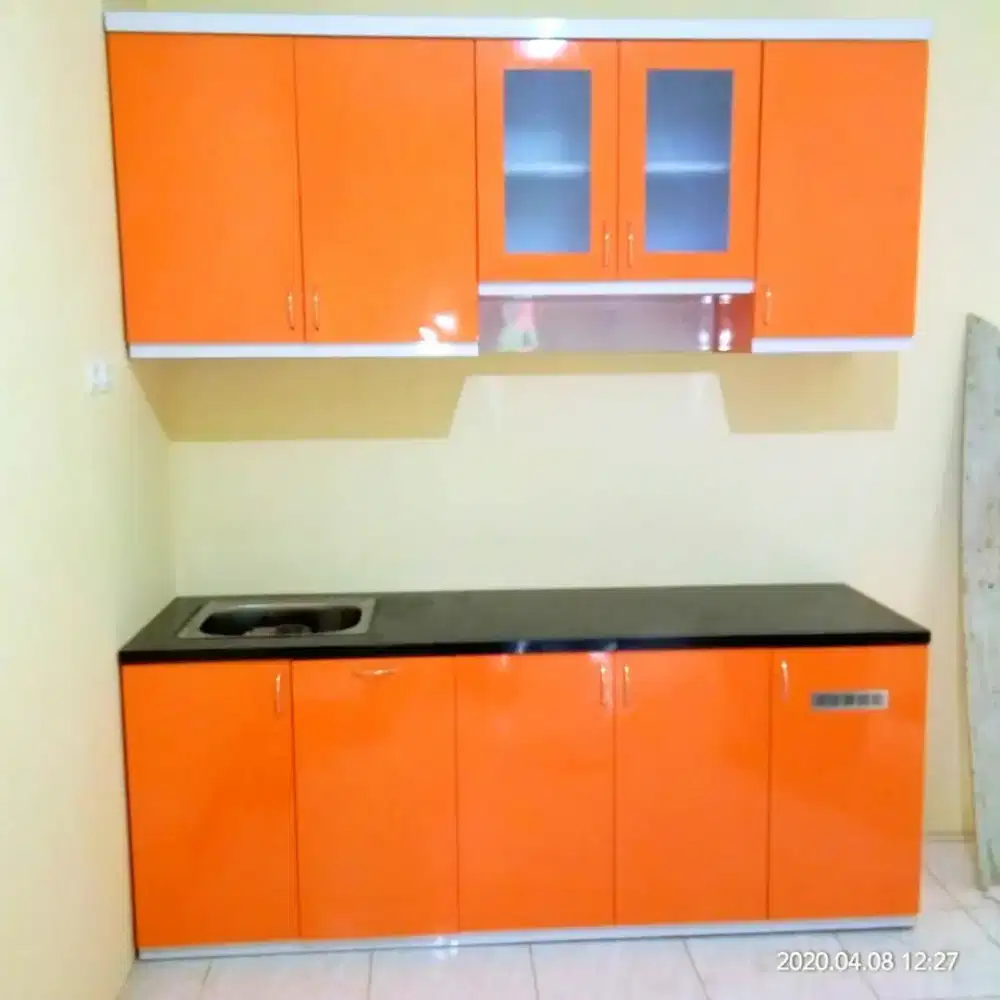 Kitchen set minimalis permeter