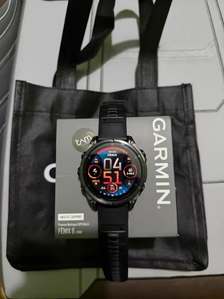 Smartwatch GARMIN FENIX 8 AMOLED SAPPHIRE