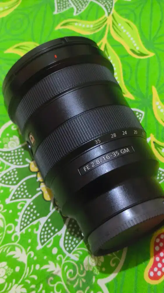 Sony FE 16-35mm f/2.8 GM.