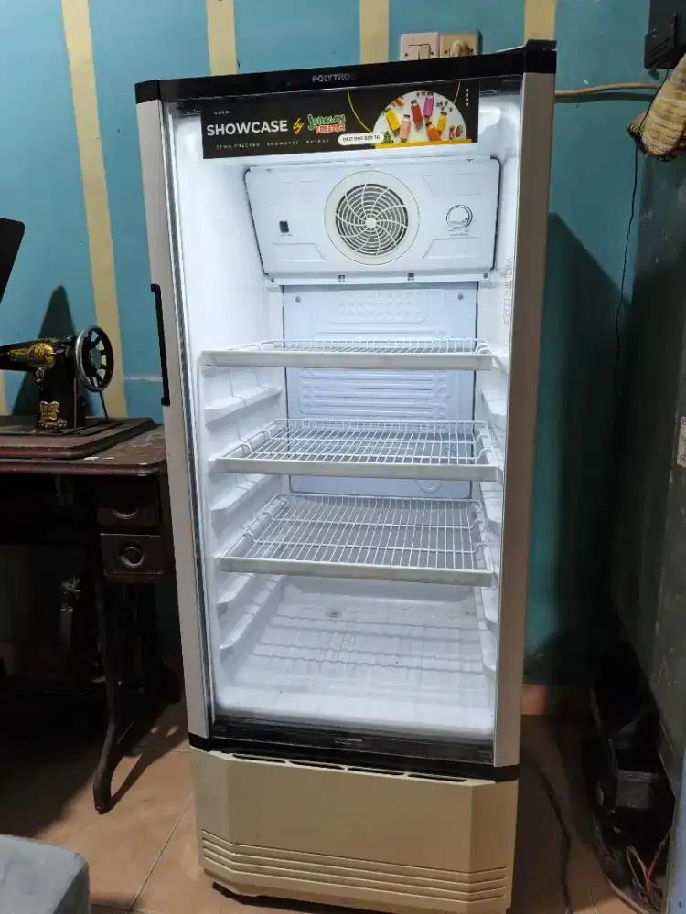 Showcase 3 Rak Merk Polytron seri SCN-140X siap Pakai