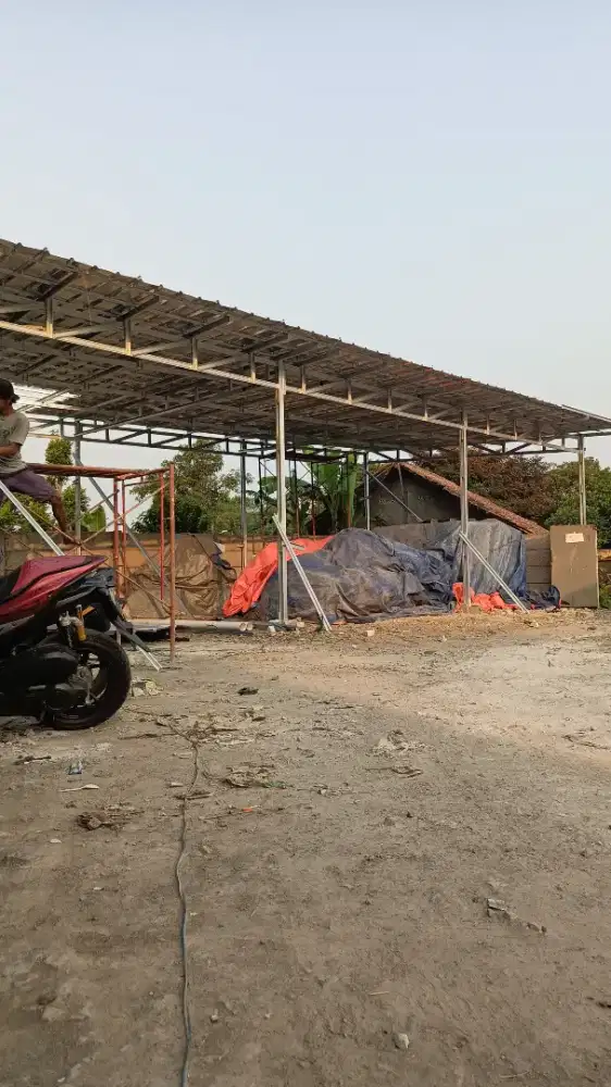Tukang borong baja rongan