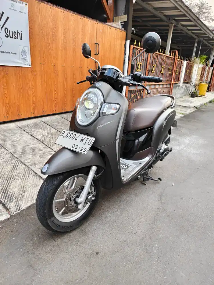 Honda scoopy 2015