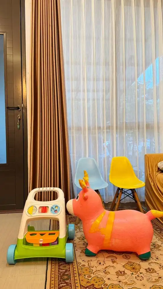 Dijual baby walker dan jumping animal