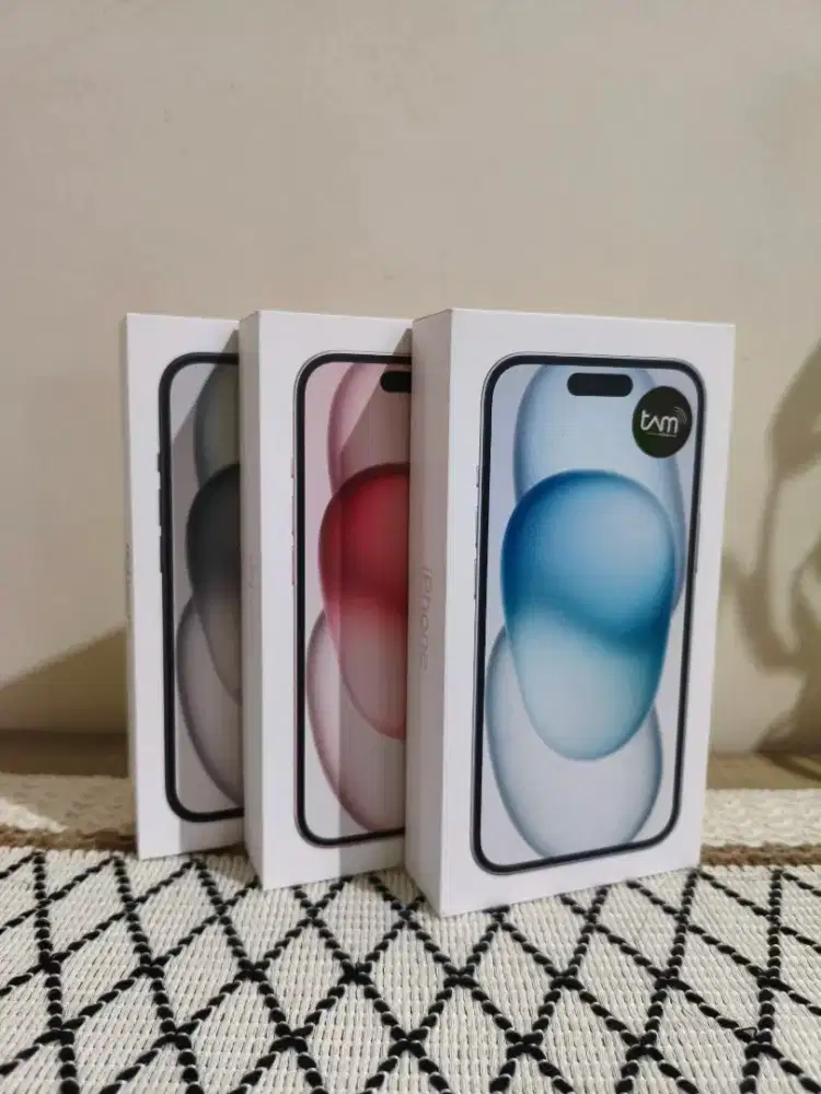 Iphone 15 128 Gb New Segel Greenpeel Garansi Resmi Indonesia
