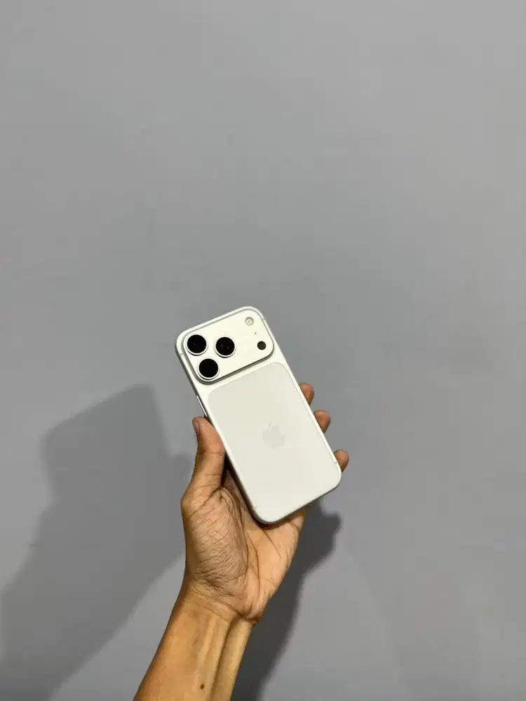 Iphone 17 pro 256gb silver resmi indo