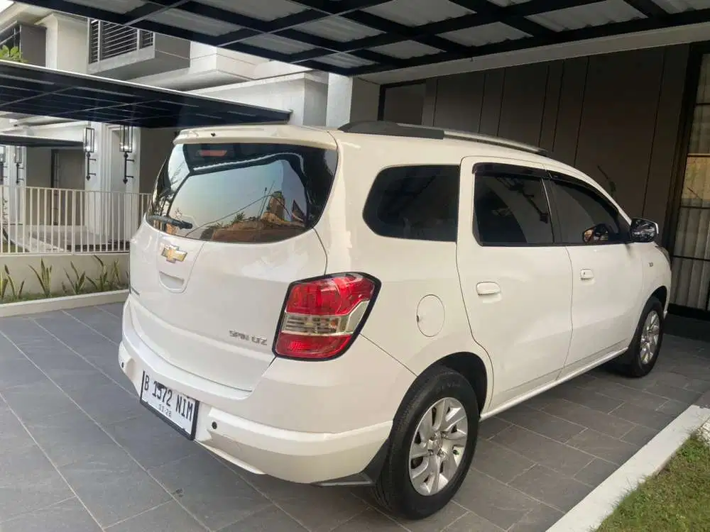 Chevrolet Spin 2015 Bensin