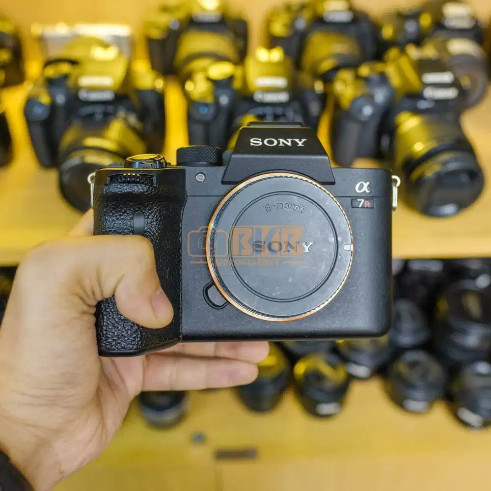 [ Sony A7R IV Body Only fullset SC 79RB Mulus ]