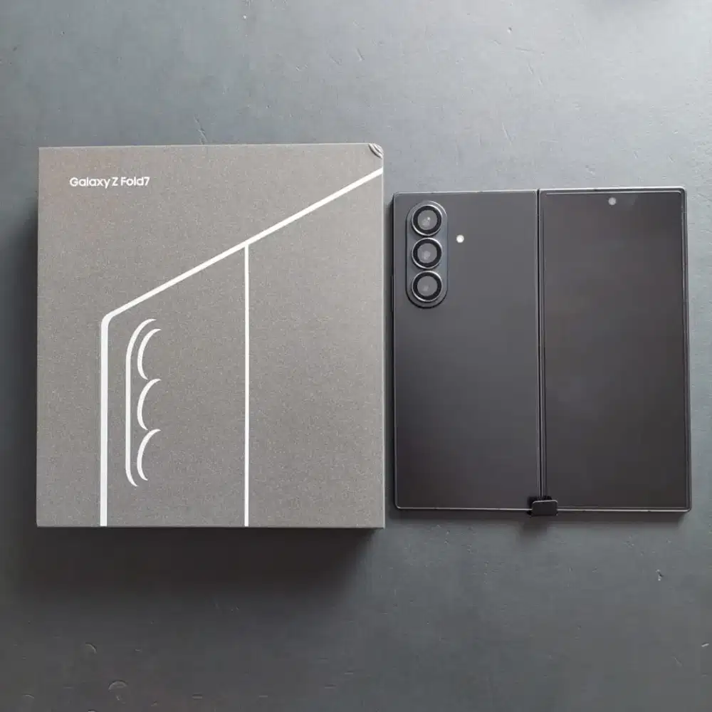 SAMSUNG GALAXY Z FOLD 7 JET BLACK 16GB/1TB GARANSI RESMI