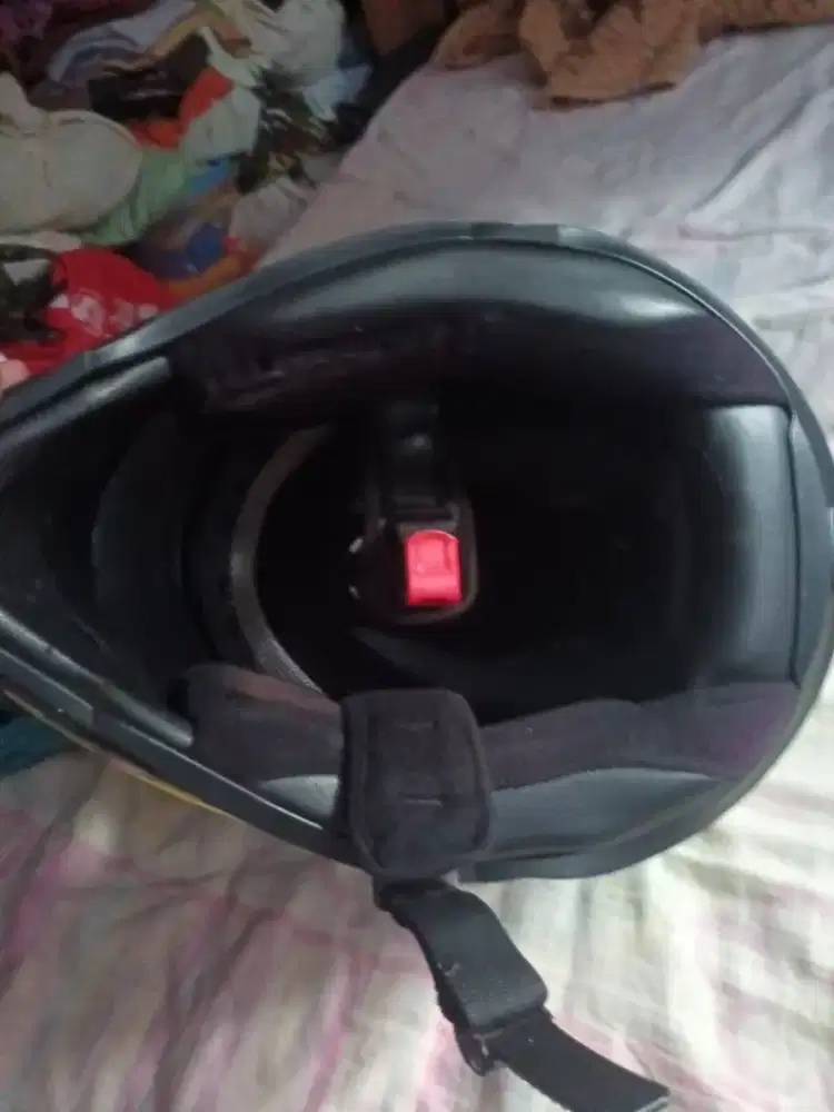Di jual cepat helm mds