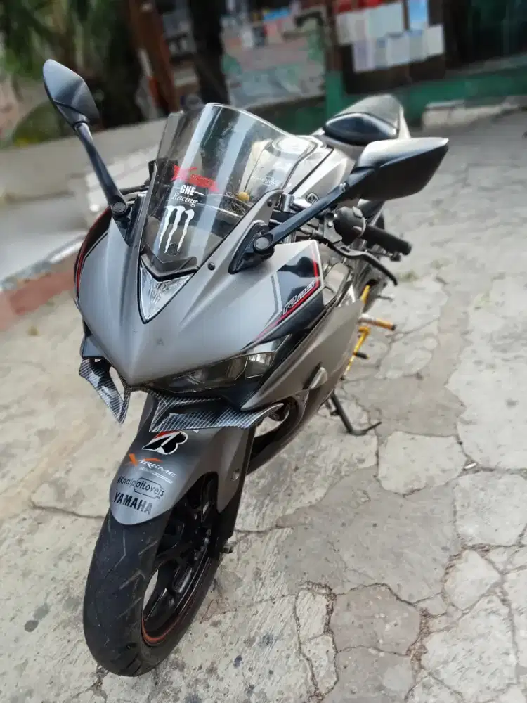 Yamaha r25 grey 2016