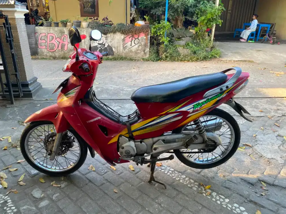 Karisma kharisma asli MERAH THN 2004 plat AB Bantul