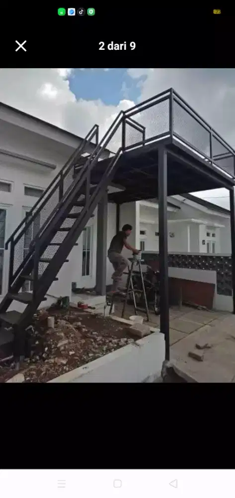 Mezzanine outdoor