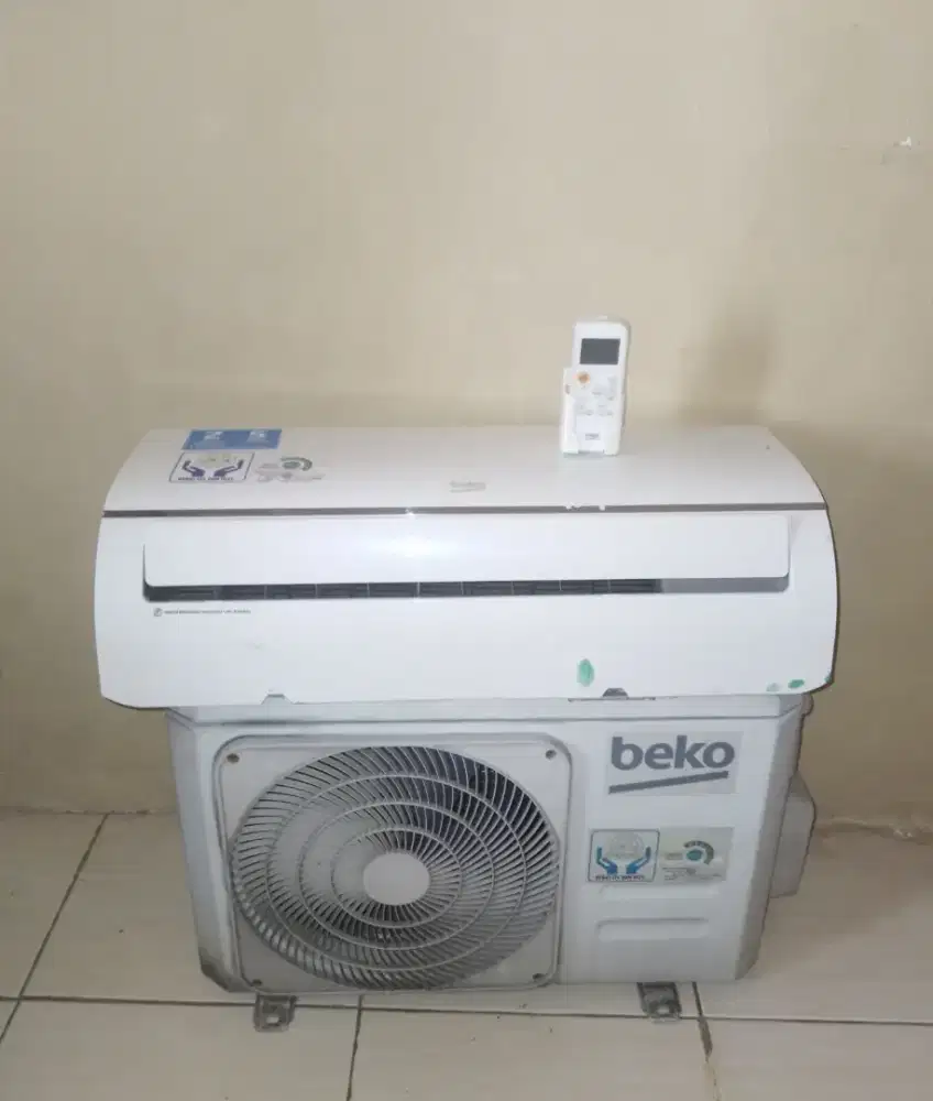 Dijual ac second merk beko 1/2  pk