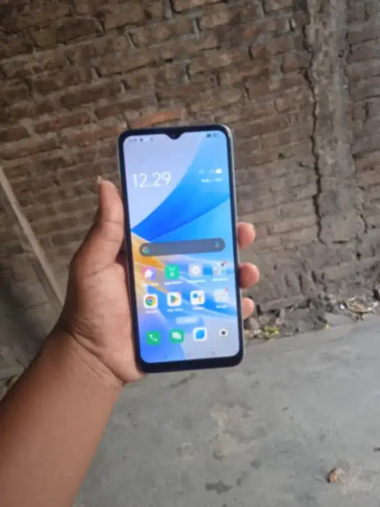 Oppo a17 Ram 4 internal 64