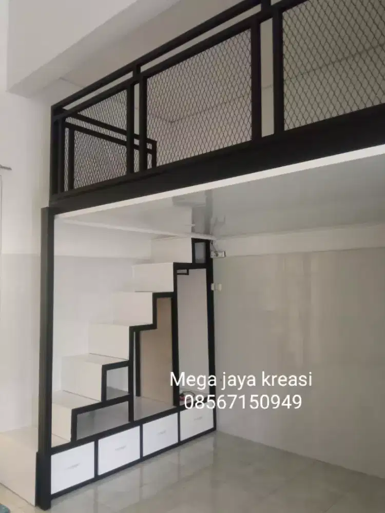 Mezzanine indoor