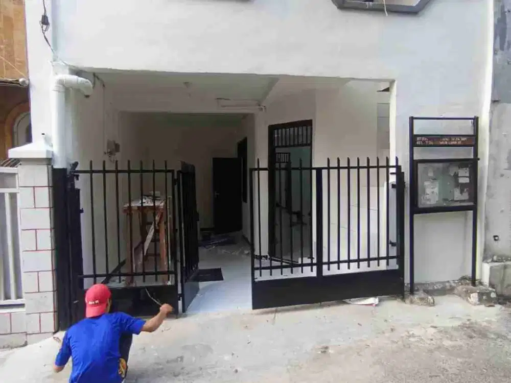 Jual Rumah 2.5 Lantai Petamburan Jakarta Barat