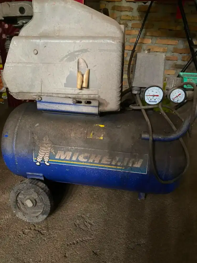 Kompresor angin listrik Michelin