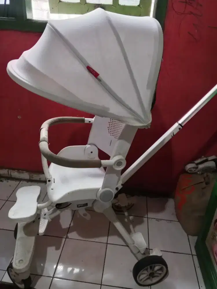 Stroller putih pink