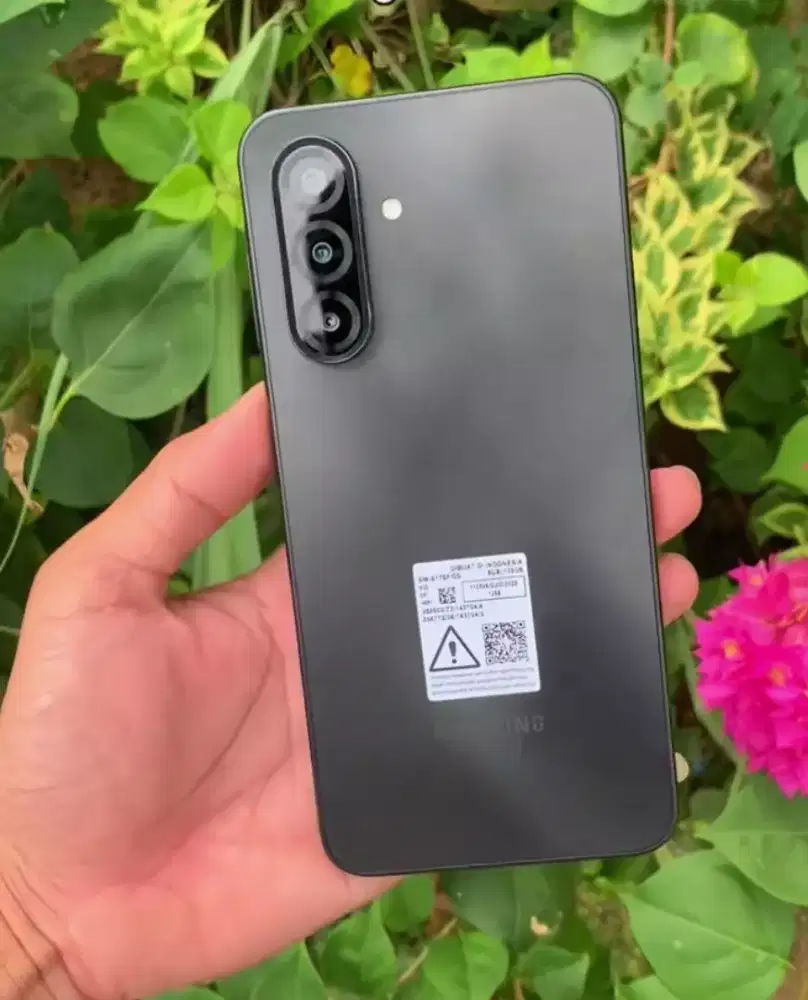 Samsung A17 8/128 black
