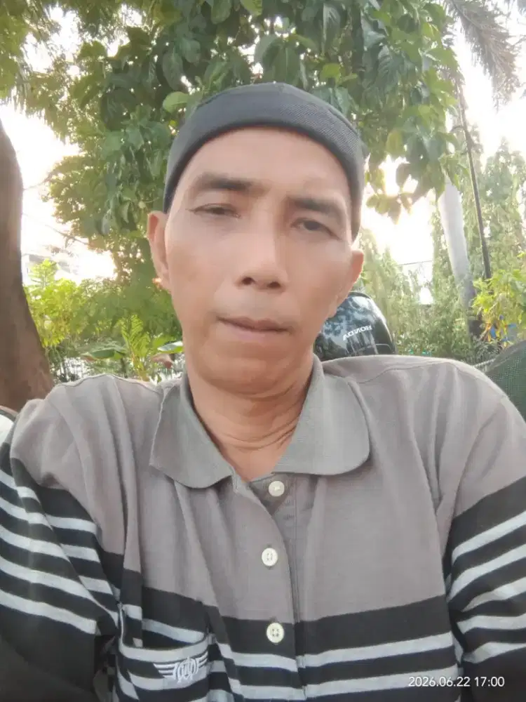 Mencari lowongan driver