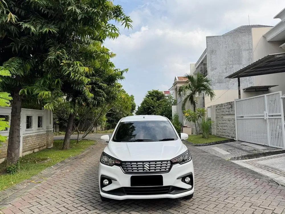 Suzuki Ertiga 1.4 GX Matic 2018 Putih All New Plat B