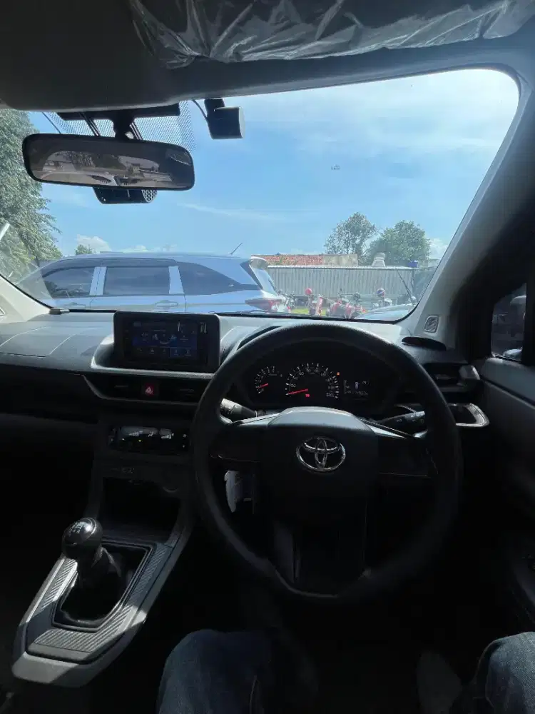 terima jasa antar jemput harian bulanan mobil pribadi