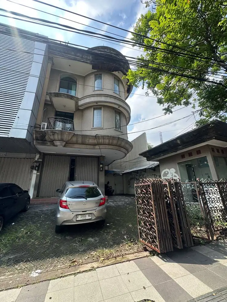 DISEWAKAN RUKO KARTINI PUSAT KOTA SURABAYA DEKAT DR SOETOMO