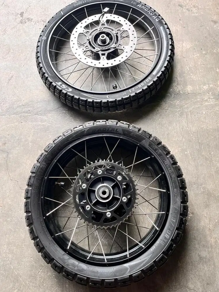 Ban bekas CF MOTO 450 MT
