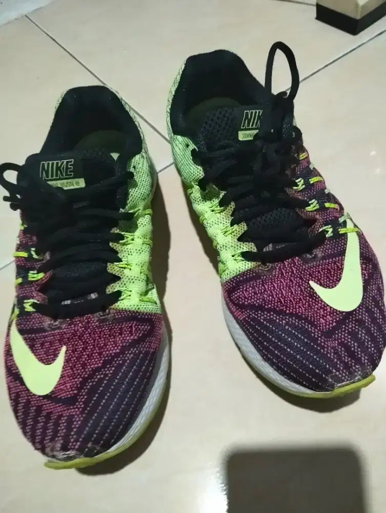 sepatu nike no 40 pria / wanita