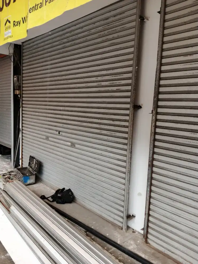 Tukang rolling door folding gate  murah berkualitas  bandung