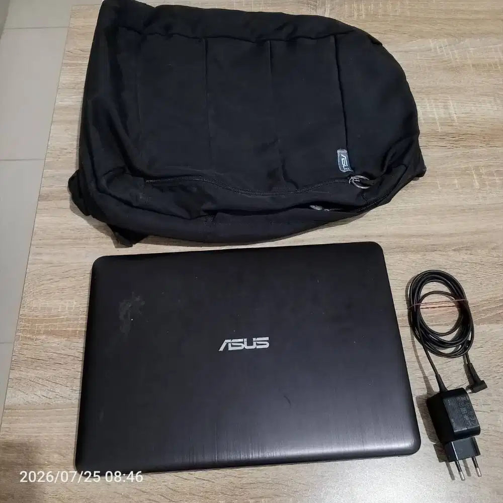 Jual Laptop ASUS X441BA AMD A4-9125 Bandung kondisi bagus