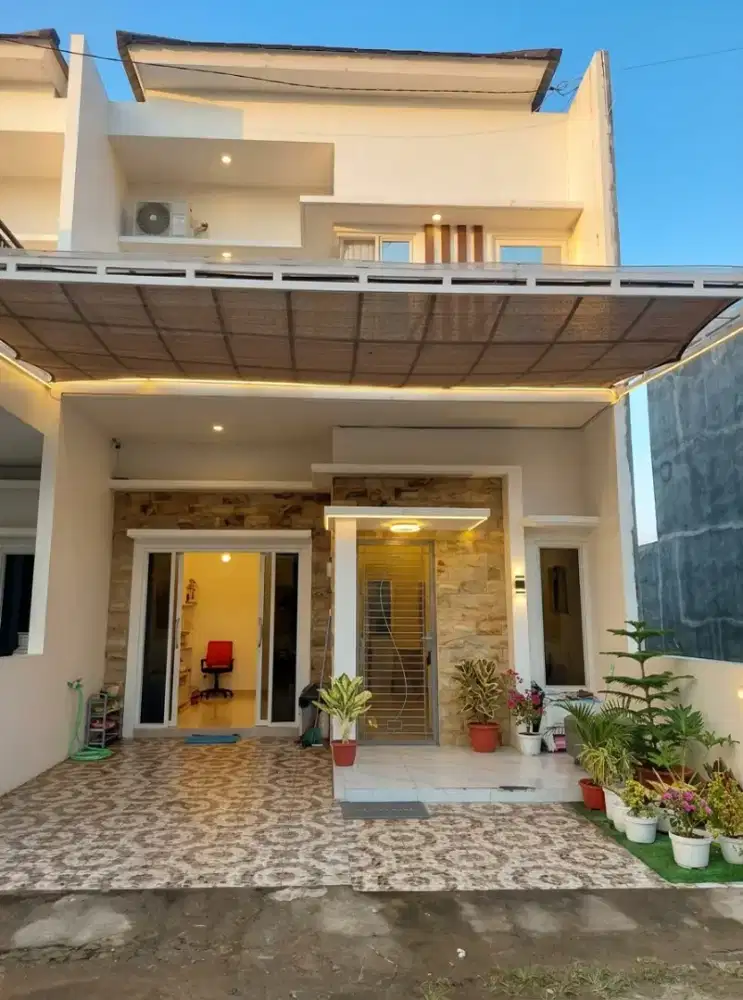 RUMAH MURAH 2 LANTAI GENTAN