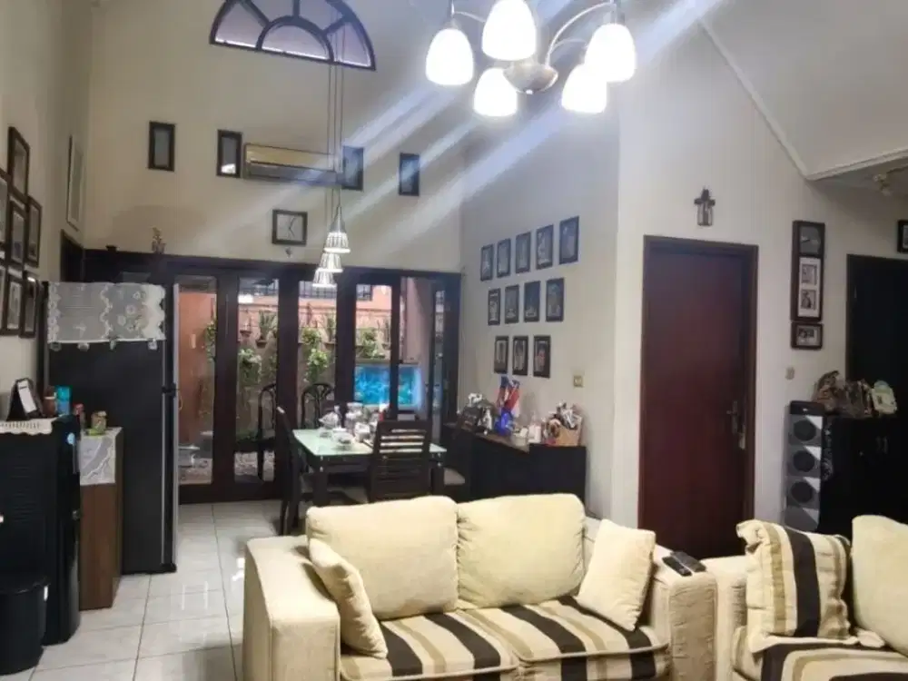 Dijual Rumah Full Furnish di Sutera Kirana Alam Sutera  Akses Tol | Rp 3,75 M