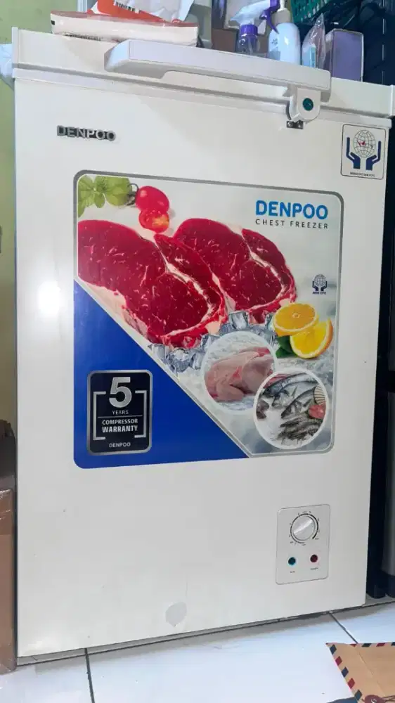Djual chest freezer merk denpo. Ukuran 100liter