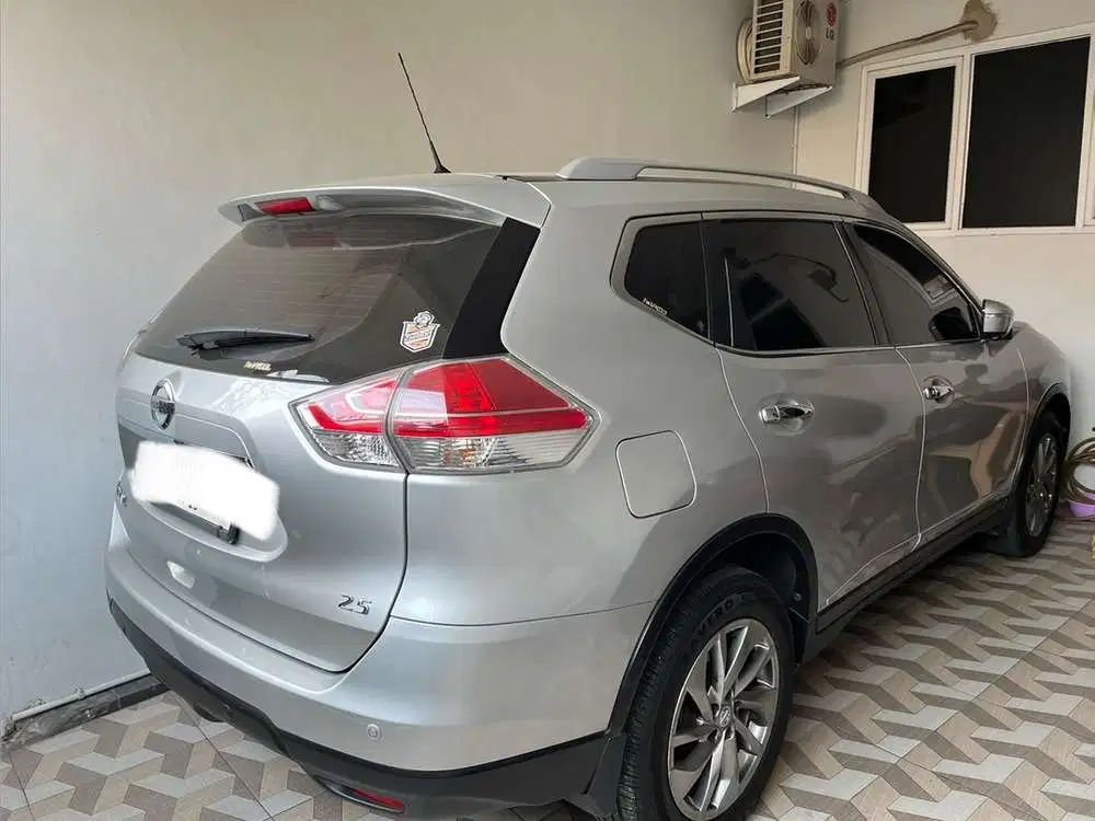 Nissan X-Trail 2015 Bensin