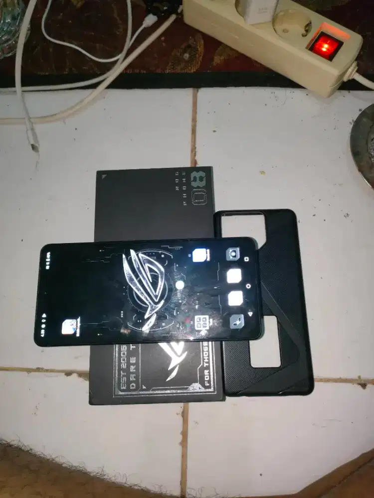 Asus ROG PHONE 8 12/256 Fullset