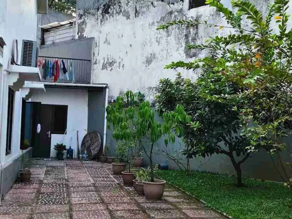 Rumah Dijual di Raffles Hills Cibubur – Siap Huni, Semi Furnished, Posisi Cul-de-sac, Dekat Tol Cibubur