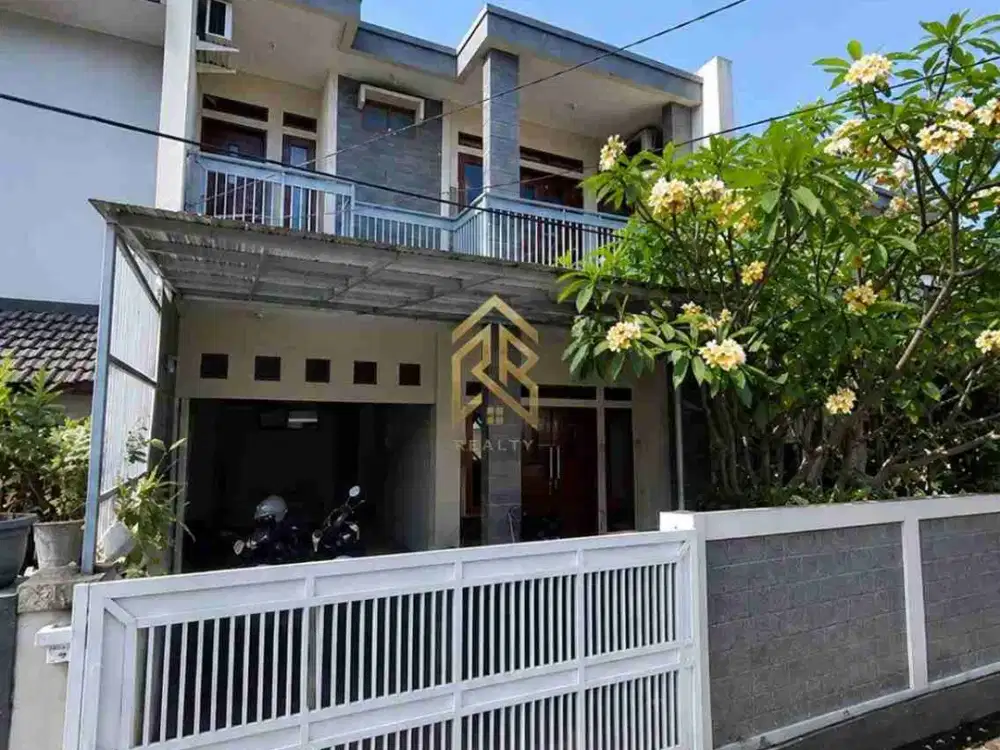 Rumah dijual di Turangga Buahbatu Batununggal Full Furnish Kota Bandung