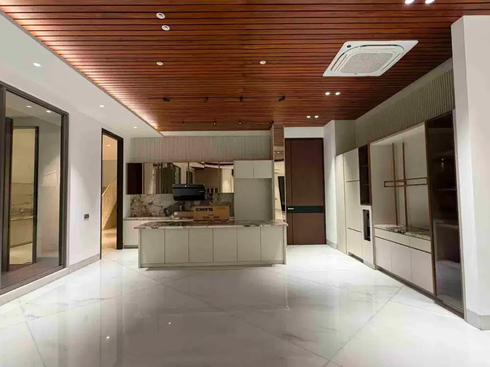 D sewa rumah brand new pantai mutiara