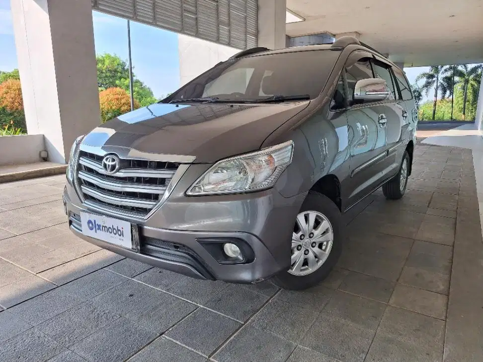 DP MURAH Toyota Kijang Innova 2.0 G Bensin-MT 2013 Abu-Abu CKOLB