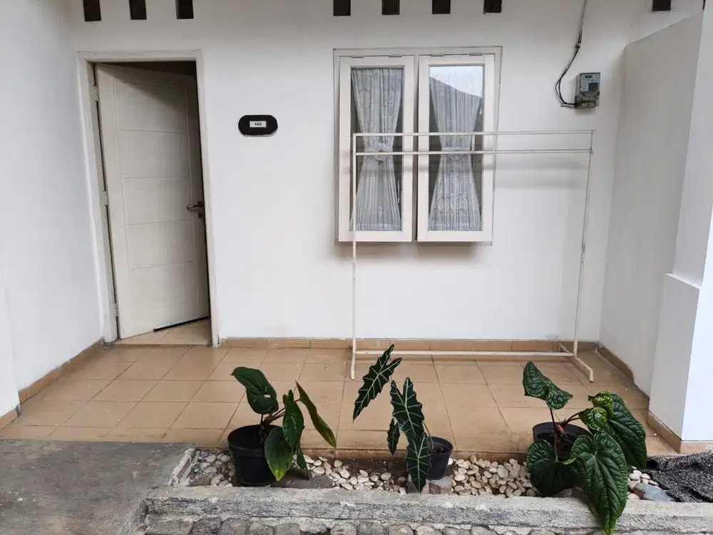 Kontrakan exclusive the52alpha di ciputat