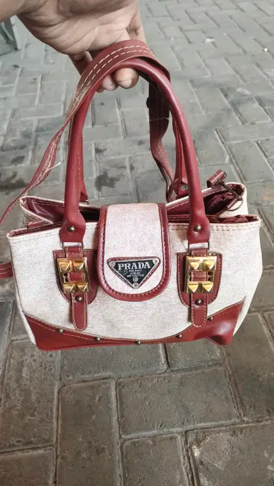 Tas PRADA second normal siap pakai