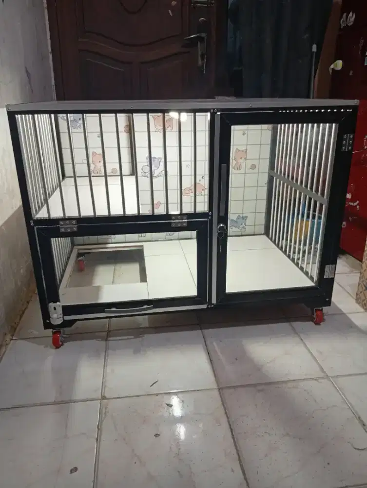 Kandang kucing alumunium brown